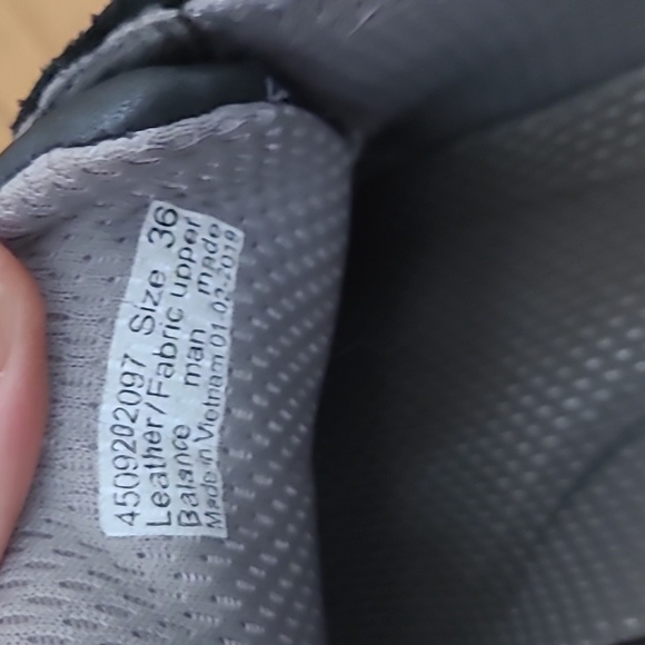 Woman's  leather shoes - Picture 7 of 7